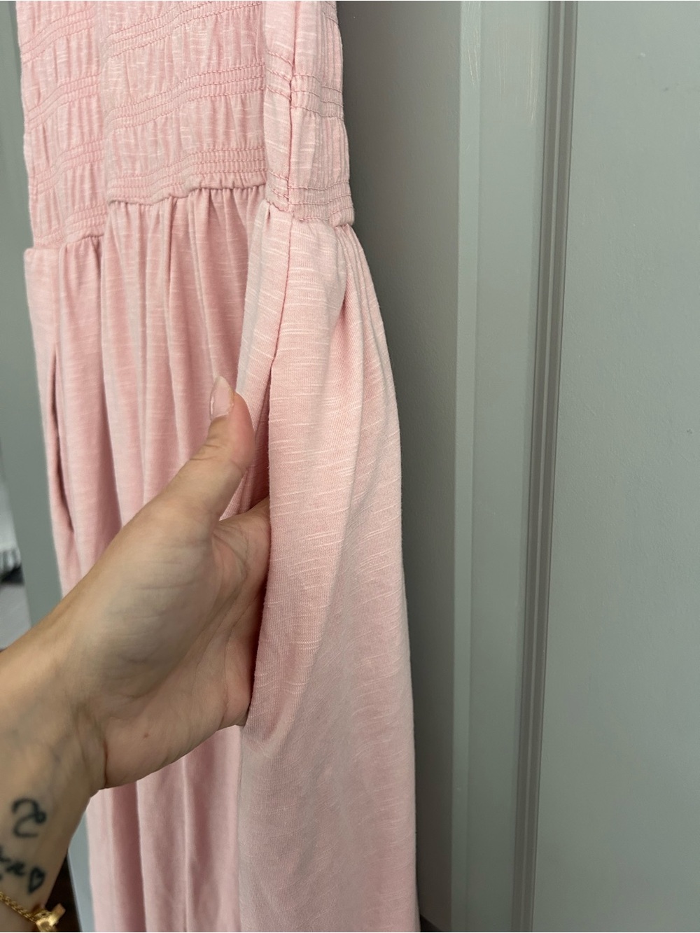 Universal Thread Pink Smocked Sleeveless Midi Dress NWT Size M - Picture 5 of 6